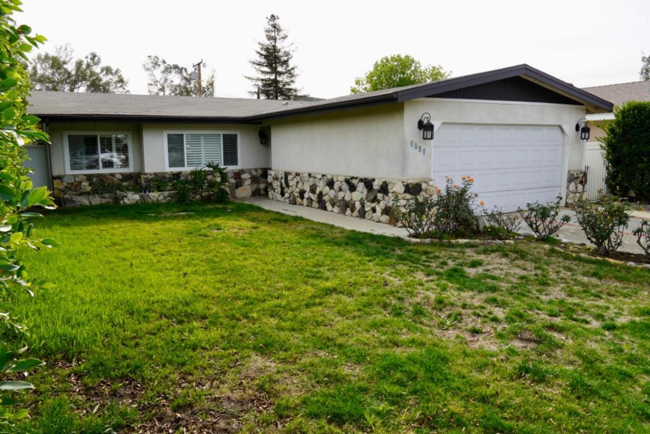 Cozy Family Hideaway, Sleeps 8, 4 Tv'S Yard, Shops Villa Simi Valley Exteriör bild